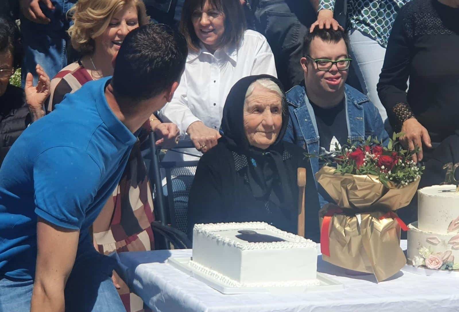 Baka Dragica iz Širokog proslavila veliki, stoti rođendan. Njezina životna priča nikoga ne bi mogla ostaviti ravnodušnim