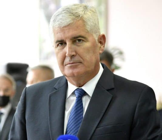 Čović poziva na zajedništvo: Redovito sam u komunikaciji sa Milanovićem