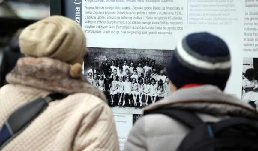 Izrael se prisjeća šest milijuna Židova stradalih u holokaustu. Oglasile se sirene, zaustavili automobili, a ljudi stali