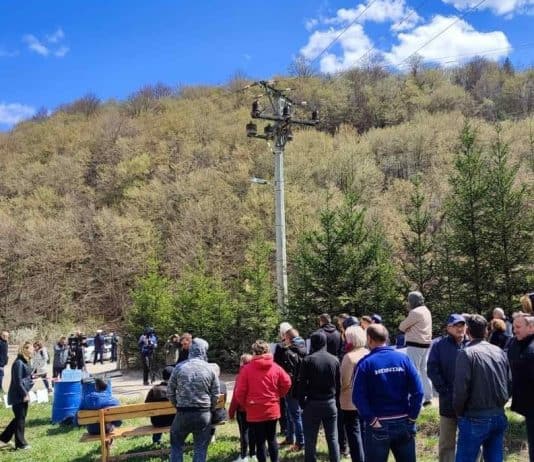 NAROD SE NE MOŽE POBIJEDITI: Stanovnici protiv institucija i Tvornice vapna u Kreševu, od danas krenule blokade pristupnog puta