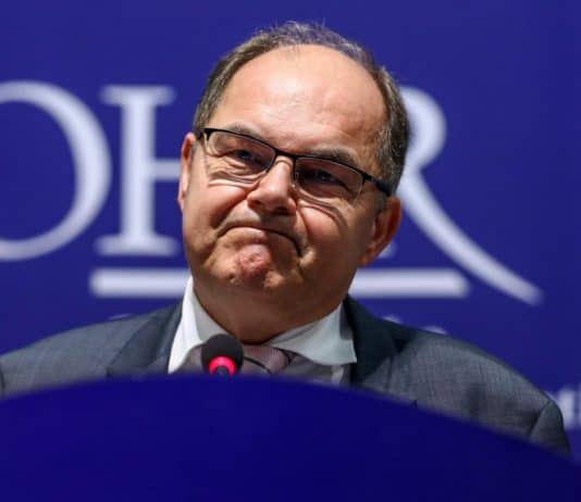 OHR odgovorio na Milanovićeve izjave: Izbori su temeljno pravo građana i u BiH