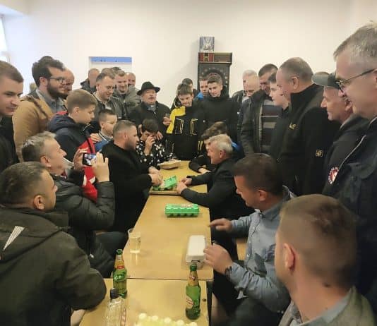 Pjesma i veselje na tucijadi u Rankovićima (VIDEO)