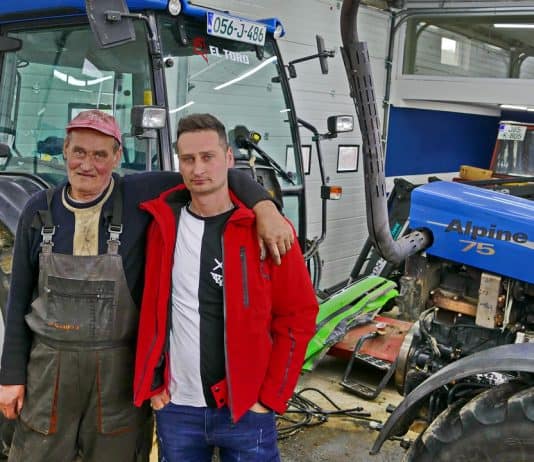 VIDEO: Radi 10 poslova i najbolji je majstor za traktore u BiH