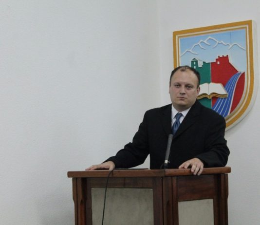 Povećavaju se plate zaposlenim u osnovnom obrazovanju u KSB