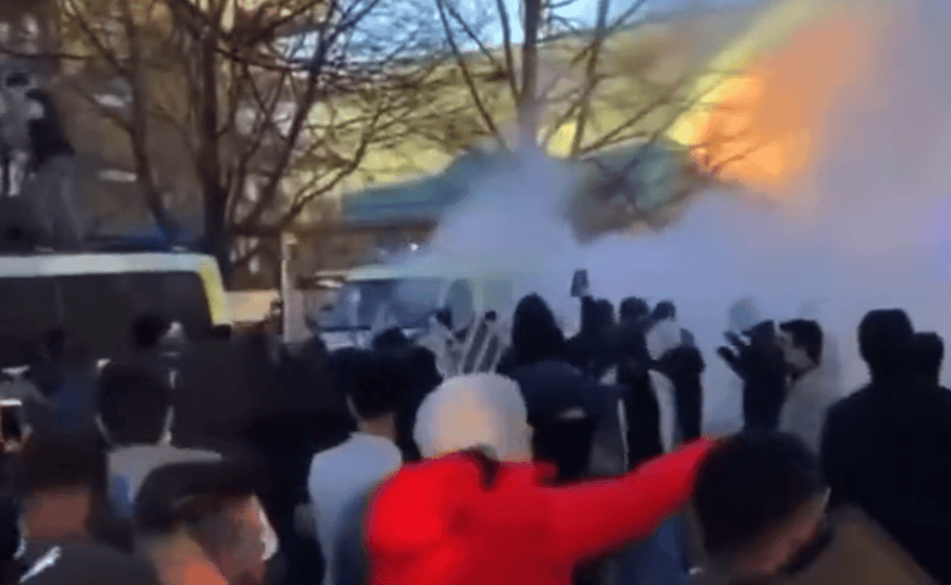 Žestoki sukobi u Švedskoj nakon najave spaljvanja Kur’ana, objavljene su snimke