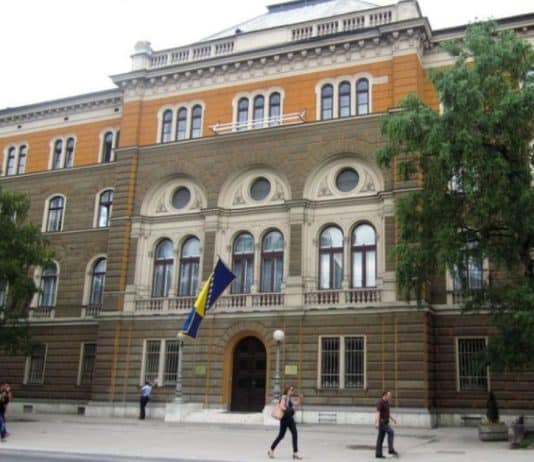 Ovog će političara u utrci za člana Predsjedništva BiH podržati najmanje šest stranaka, predviđaju mu pobjedu