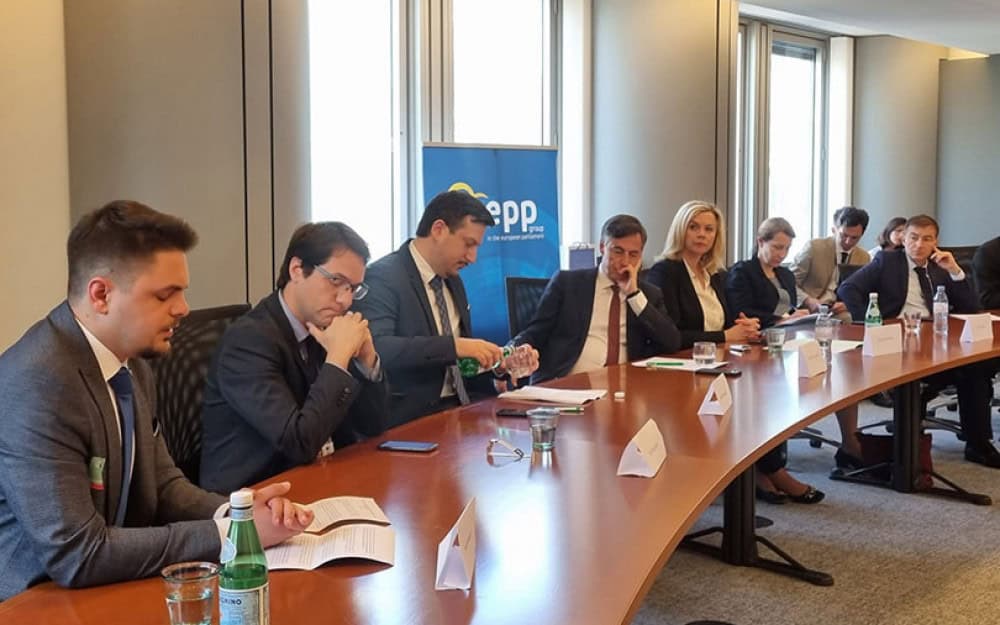 Bruxelles: BiH može biti funkcionalna samo uz ravnopravnost svih triju konstitutivnih naroda i građana