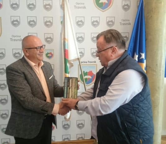 Dautović ugostio Halida Bešlića, potvrđen koncert na Piroti