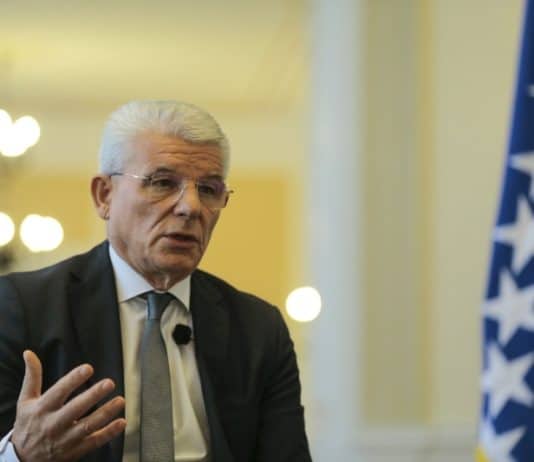 Džaferović: Neka susjedi puste BiH na miru, izbori će biti održani kako je propisano