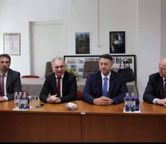 IZASLANSTVO KLUBA HDZ-a BiH – HNS-a ZD PFBIH SLUŽBENO POSJETILO OPĆINU VITEZ
