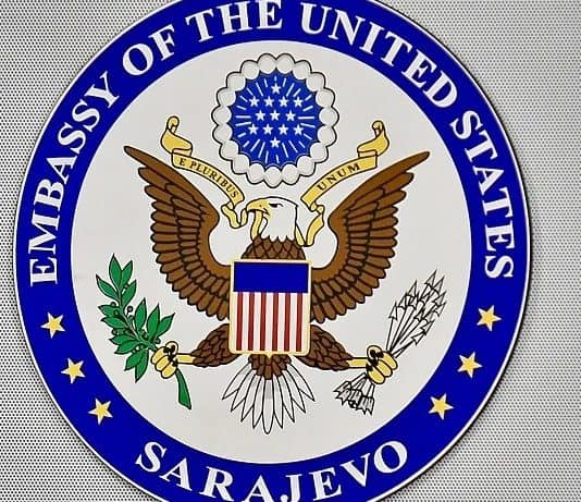Iz Ambasade SAD-a poručili: Javni novac se ne može koristiti za bogaćenje korumpiranih političara