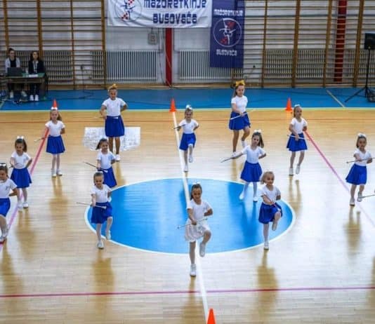 Mažoretkinje „HKD Napredak“ Busovača predstavljaju se sa 15 koreografija na 4. Nacionalnom mažoret prvenstvu u Mostaru