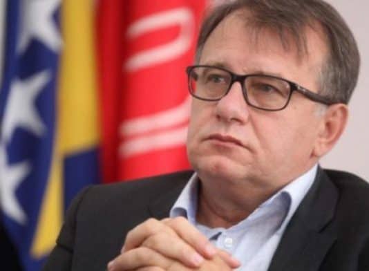 Nikšić poručio da se varaju oni koji misle da će roditelji slati svoju djecu da ginu za njihovo bogatstvo