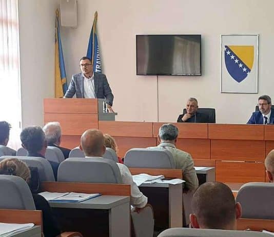 Novi Travnik: Investitorima naplaćuju desetke tisuća KM samo za priključak vode