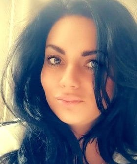 POZITIVNA PRIČA: Ivana je ostala bez posla, a danas oslikava vrhunske portrete, ne mogu se razlikovati od izvorne fotografije