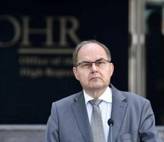 Schmidt: Ne mogu shvatiti da je nakon 14 godina pregovora o izborima bilo nemoguće doći do rješenja