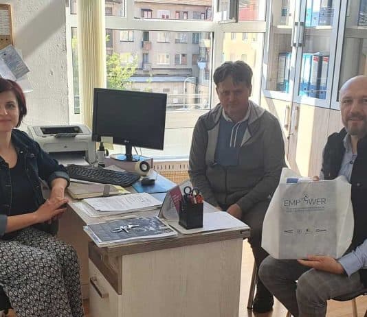 Udruženje „Osmijeh“ iz Novog Travnika krenulo u realizaciju projekta   „Ne pored dugih već zajedno!“