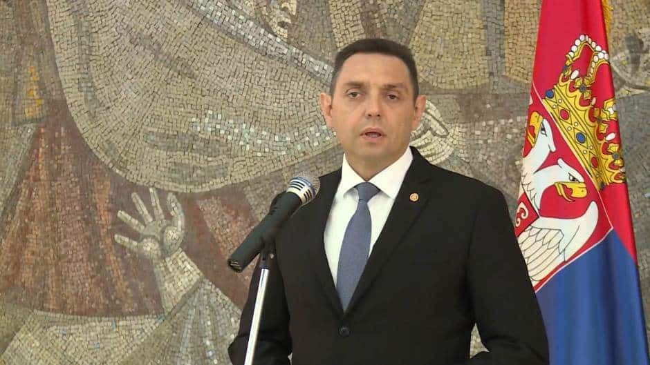 Vulin kod Izetbegovića “prepoznao znakove ludila”: On ruši BiH, očekujem da ga Schmidt sankcionira i da se hitno sastane PIC