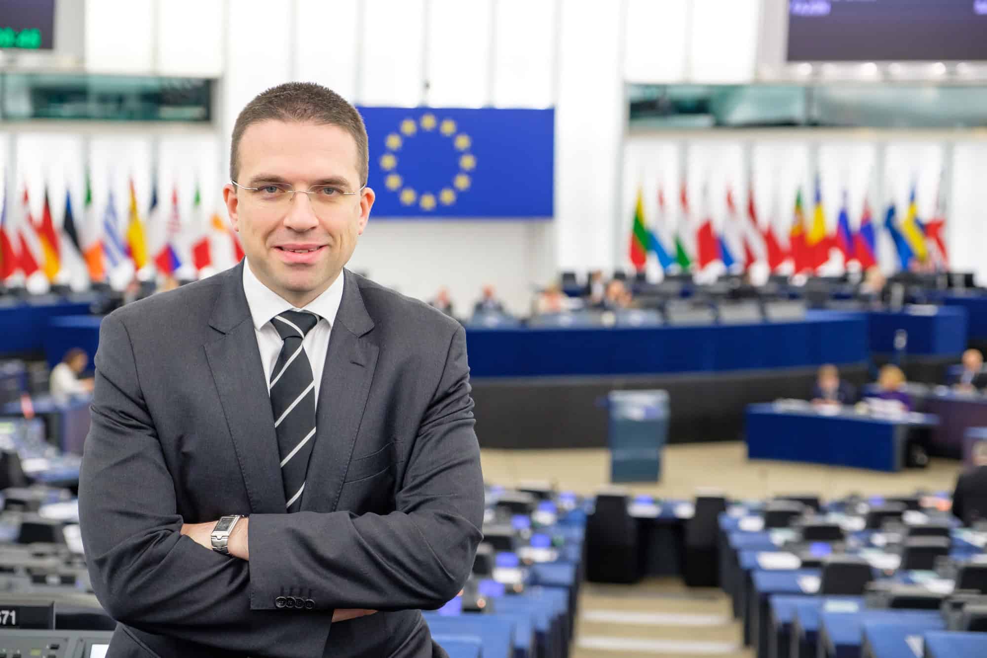 Zastupnik u Europskom parlamentu: Bošnjačka politička elita ni ne želi dogovor. Posebno SDA i Bakir Izetbegović