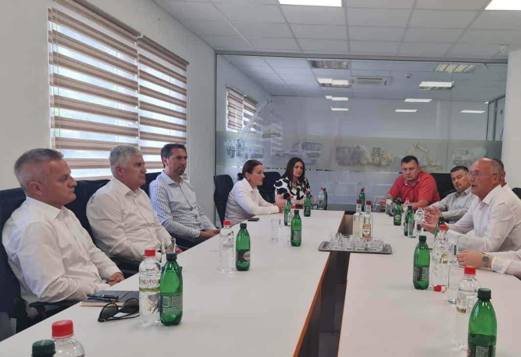 Amerikanci šire crnu listu: Na njoj je sada završio jedan od bliskih stranačkih prijatelja Dragana Čovića