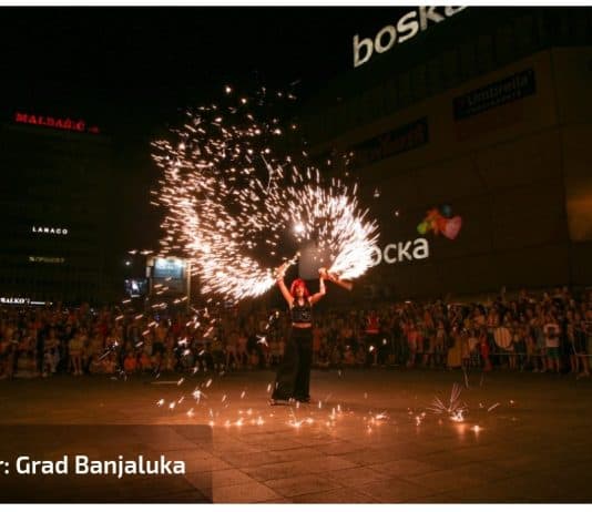 BANJALUKA: Otvoren prvi Festival uličnih zabavljača “TrotoArt“