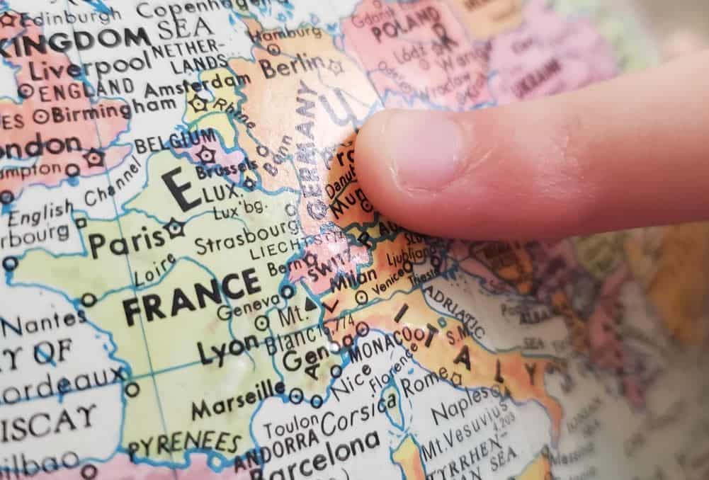 Bosna i Hercegovina kao velika međunarodna boljka: Evo odgovora na pitanje može li protektorat dobiti status kandidata za EU