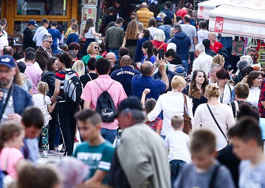 Čak 85 posto građana BiH smatra da država ide u pogrešnom pravcu!
