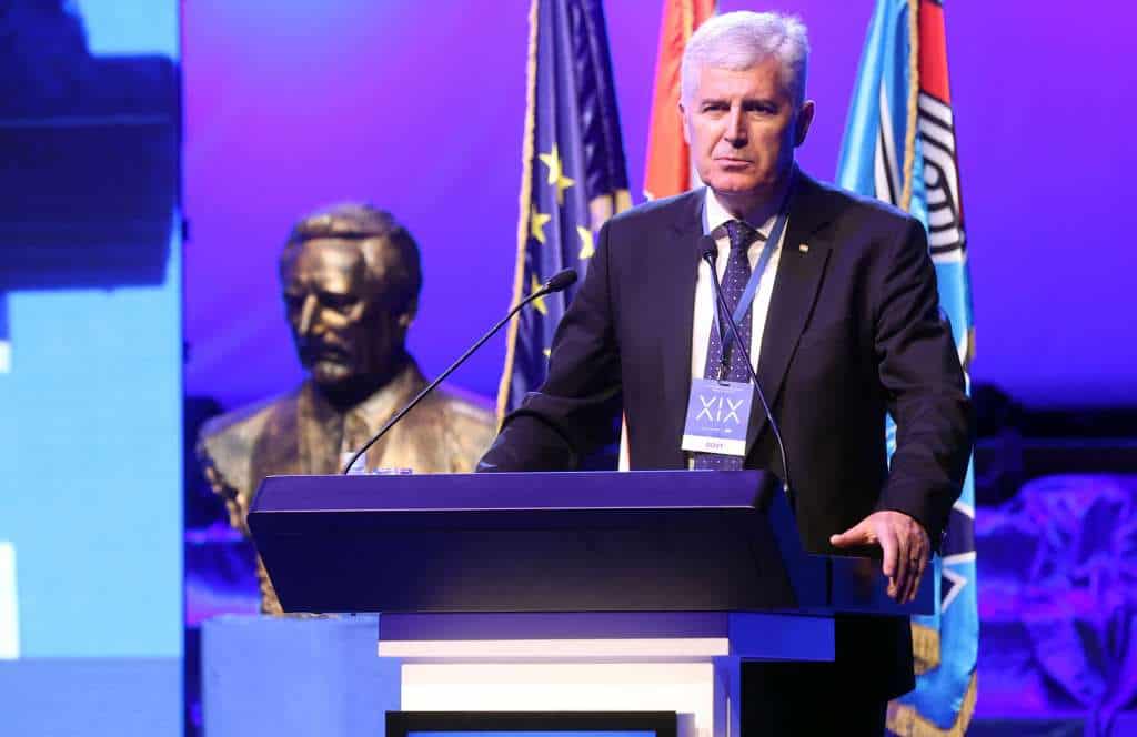 Čović oštro iz Zagreba poručio: Hrvati u BiH izloženi pokušaju majorizacije, morali smo odgovoriti