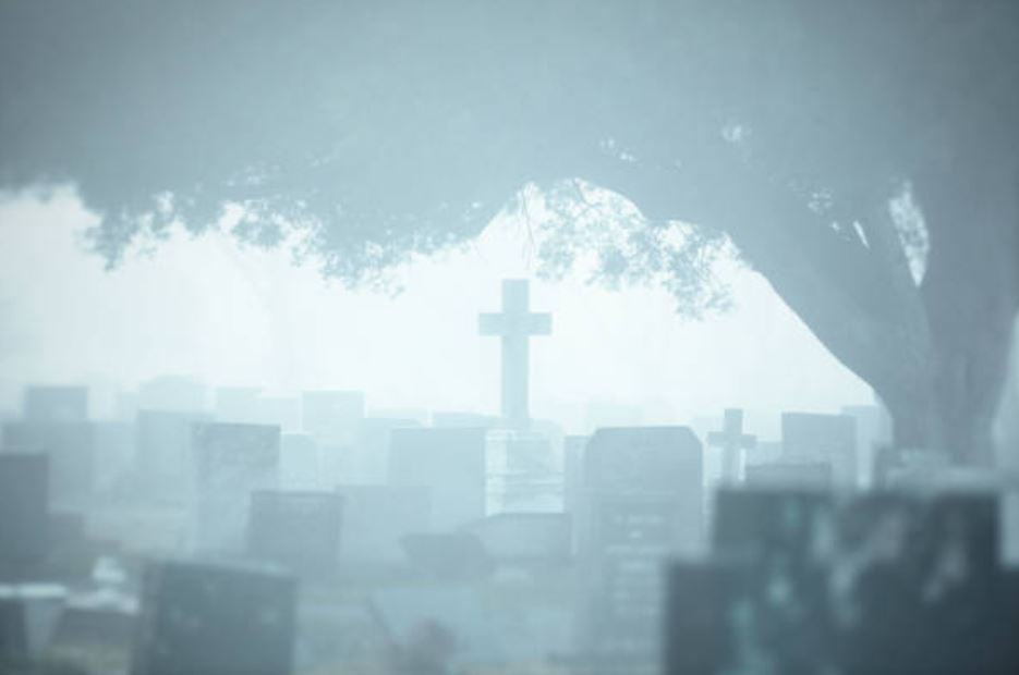 Djeca iz Gornje Maoče razbijala po pravoslavnom groblju u Brčkom