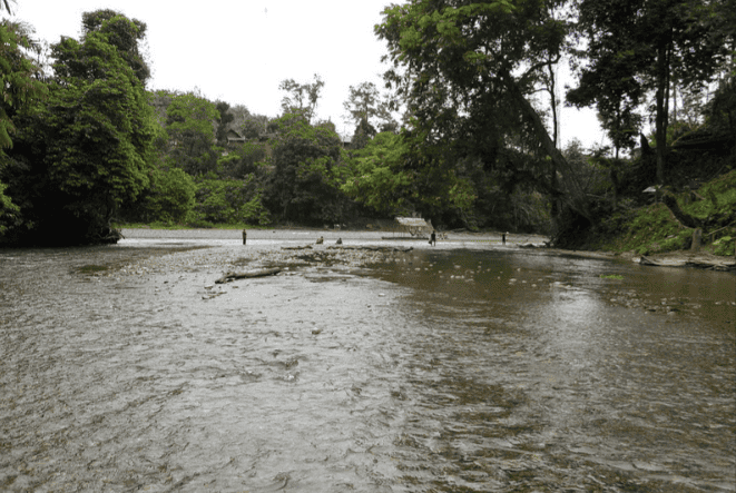 Djevojčica (16) pala u rijeku nakon prekida s dečkom, slomljena joj je kralježnica