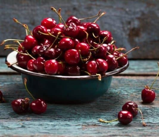 Dnevnica 70 KM: Voće rodilo kao nikada, ali ga neće imati tko brati