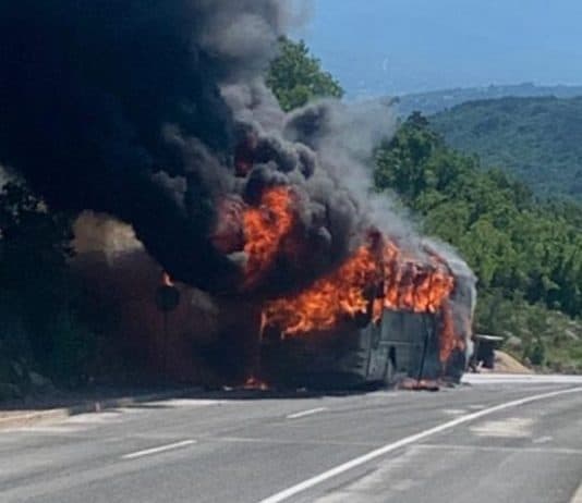 Izgorjeli autobus kod Imotskog je iz Širokog Brijega, vozio je 52 djece na ekskurziju