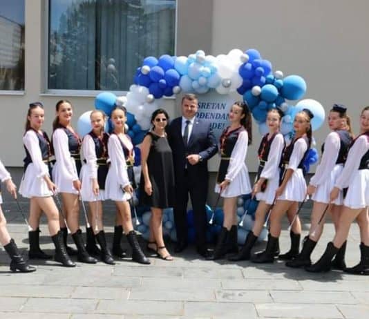 NOVOTRAVNIČKE MAŽORETKINJE:   Pripremile smo defile za pamćenje! 