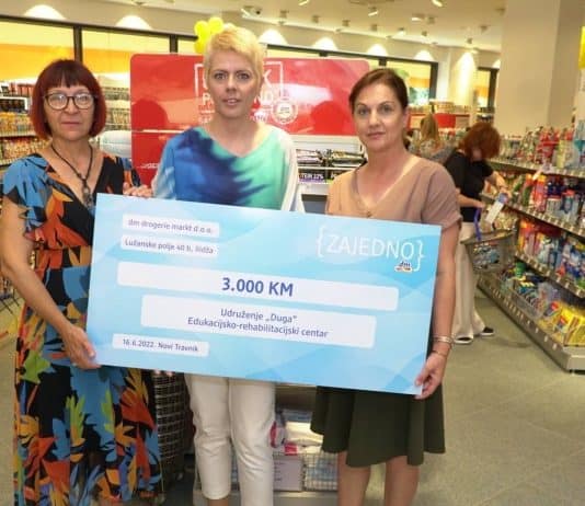 Novi Travnik: Otvorena preuređena DM prodavnica na novoj adresi