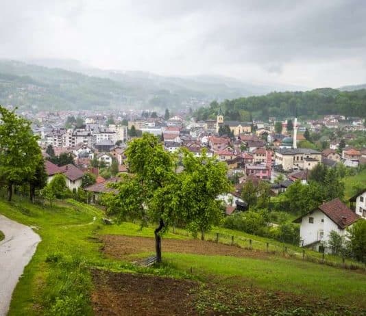 OO HDZ1990: Zašto je uprava JKP „Komunalac“ ponovno dopustila da u 21. stoljeću ljudi, zbog najobičnijeg kvara, budu bez kapi vode!?