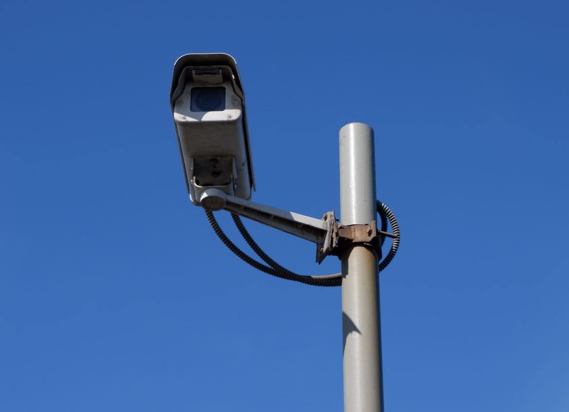 Stiže brutalna zvijer za mjerenje brzine i prekršaja u prometu: Superkameri ništa neće promaknuti!