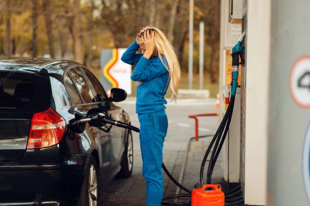 Stiže nam ogromno poskupljenje goriva. Bošković: Cijene mogu skočiti i do 25 feninga po litru