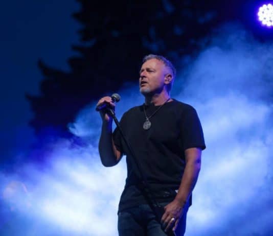 Thompson u Vitezu 20. kolovoza na stadionu Krčevine