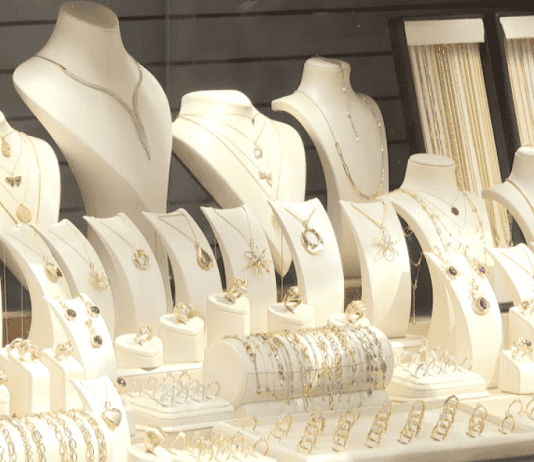 U BiH se uvozi bisera, dragog kamenja, svile, šešira za desetine milijuna KM