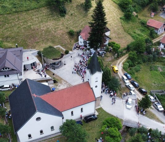 U župi Pećine proslavljen blagdan Srca Isusova (FOTO)