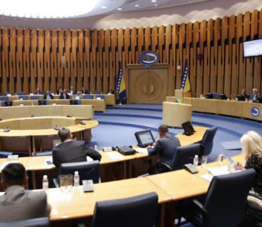 Usvojen državni proračun, parlamentarcima se povećavaju plaće za 500 KM