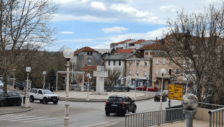 ŽZH obiteljima s troje djece daje 42.000, četvero 84.000, a onima s pet čak 126.000 KM