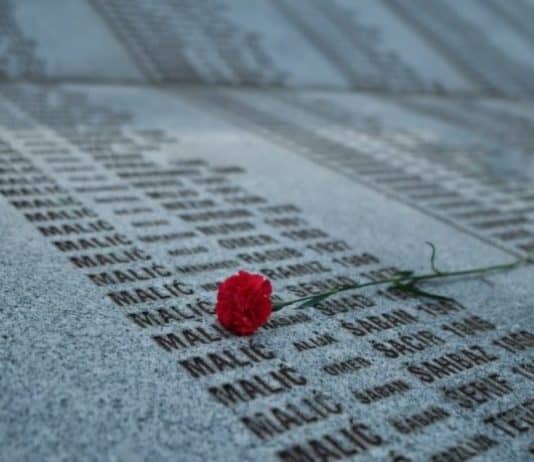 13. juli: Dan kada je u Srebrenici krenulo masovno ubijanje
