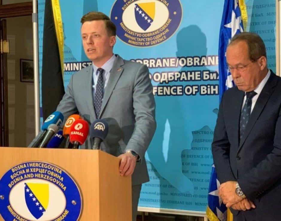 Ahmetović se praktično ruga hrvatskoj diplomaciji: sestrinska stranka HDZ-a podržala je rezoluciju