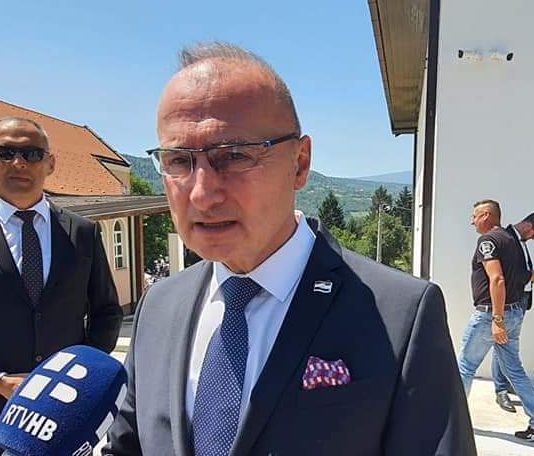 BUGOJNO: Grlić Radman podržao Schmidta