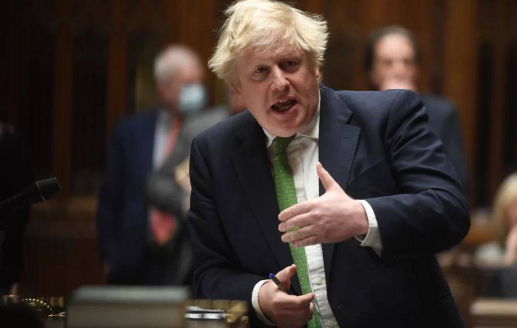 Britanski premijer nakon niza afera popustio i podnosi ostavku: Konzervativci traže novog čelnika