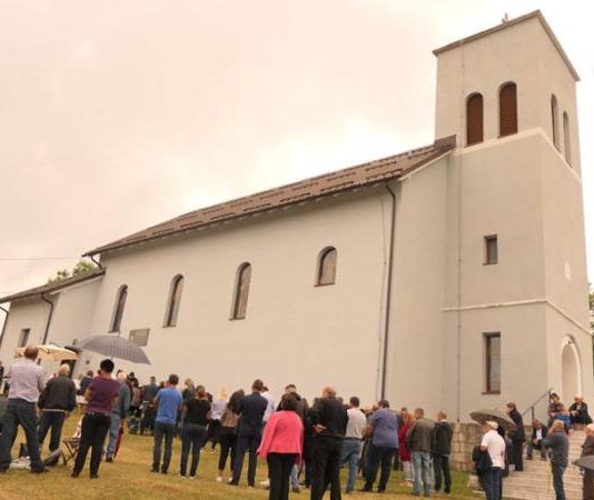 Danas posveta crkve i oltara u Korićanima