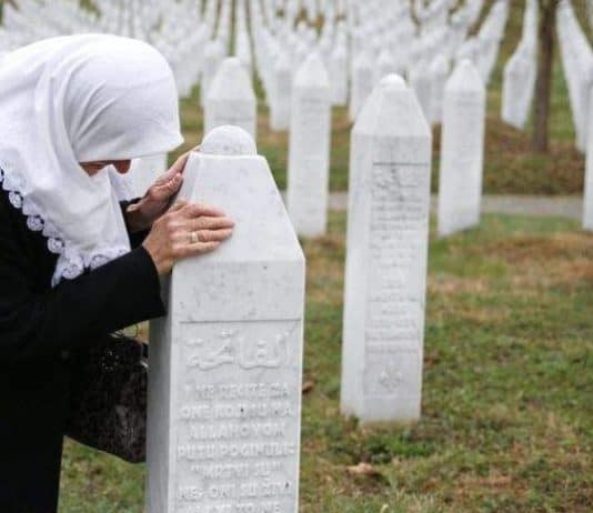 Majke Srebrenice poručile Abazoviću: Naša djeca su ubijena samo zato što su Bošnjaci