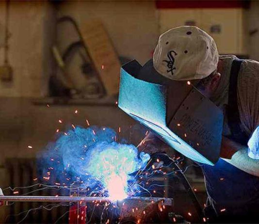 Na zavodima u BiH gotovo 30 posto nekvalificiranih radnika, veliki broj nezaposlenih ne želi uopće raditi