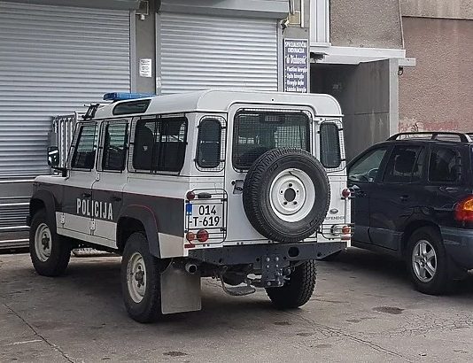 Policija u Žepču istražuje: Da li su mještani napravili “sačekušu” i pretukli pedofila?